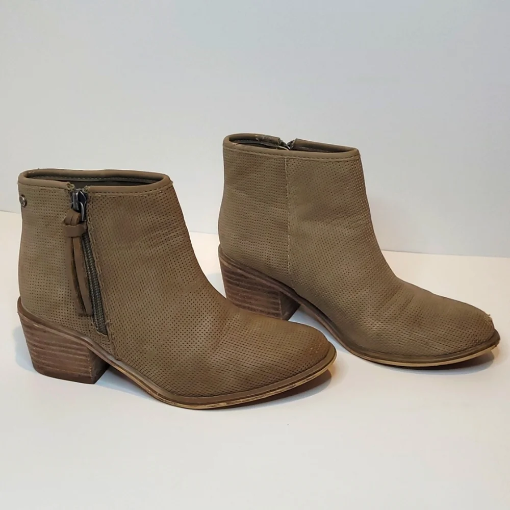 Treasure & Bond zip up ankle boots girls size 2M tan 22049699 - Picture 3 of 9